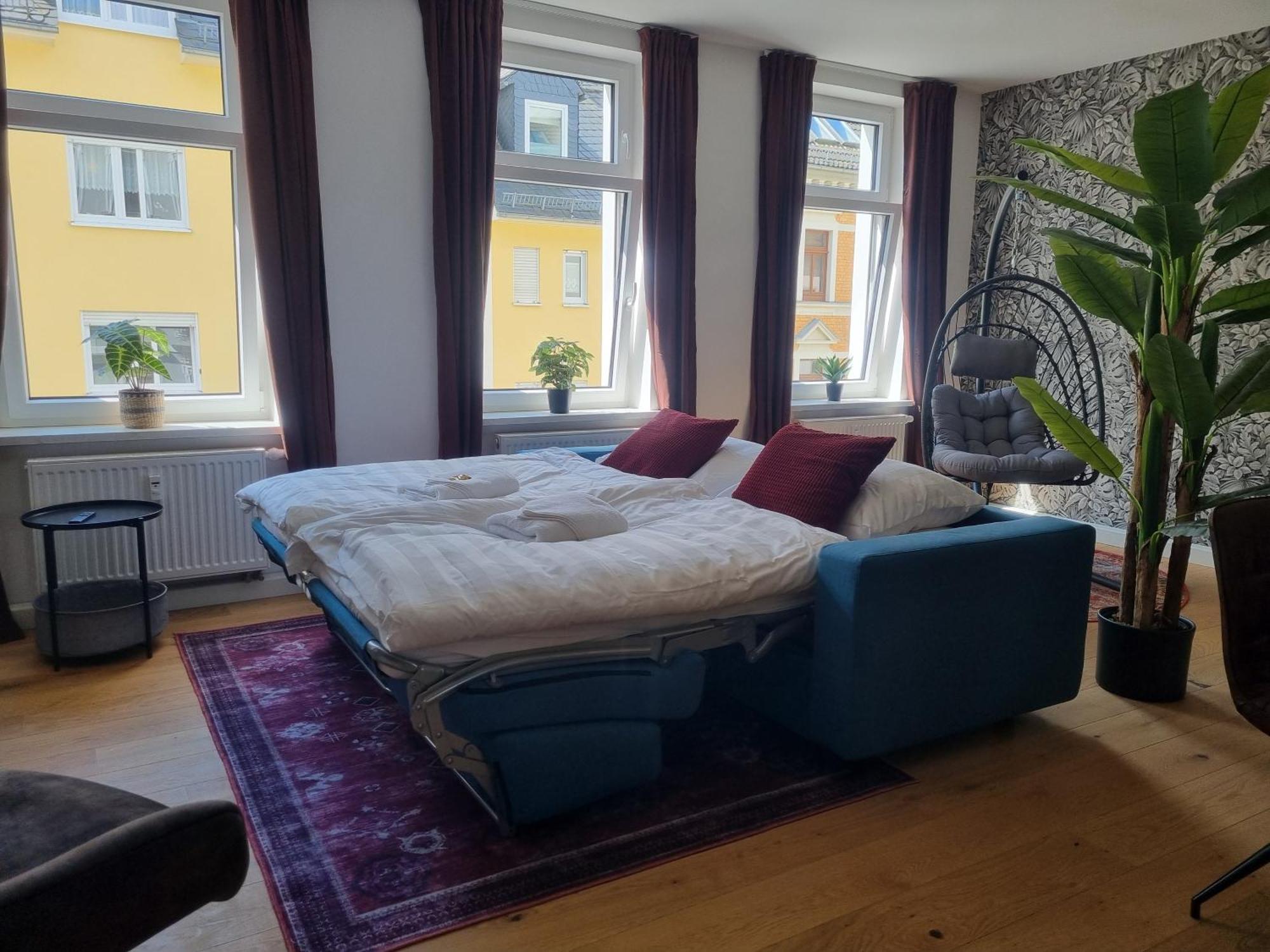 Maremar - Style-Loft Am Ferberturm - 2 Schlafzimmer - Luxus Boxspringbett - Arbeitsplaetze - Highspeed Wlan Gera Extérieur photo